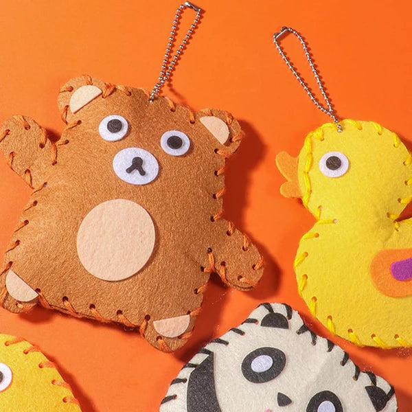 DIY Felt Animal Sewing Kit for Kids ⎜ Fun Craft Set for Hand-Eye Coordination and Creative Skill Building